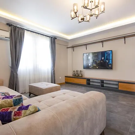 Laguna Villa